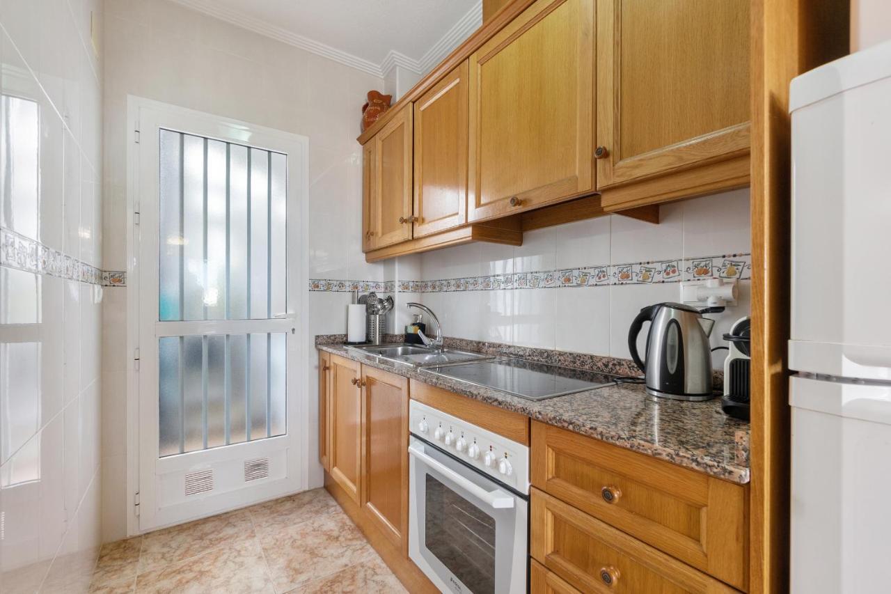 Cb Living - Homely Apartment Cinuelica, Punta Prima Dehesa de Campoamor  Экстерьер фото