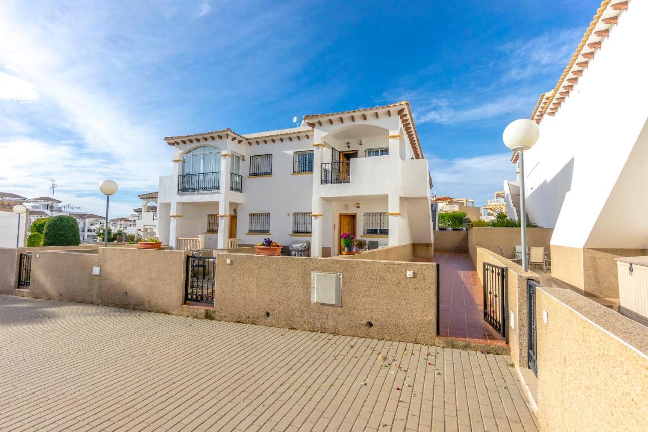 Cb Living - Homely Apartment Cinuelica, Punta Prima Dehesa de Campoamor  Экстерьер фото